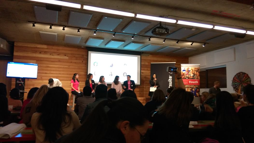 #Cyberbullying panel officially starts! #PinkShirtDayVan <a href="/HootCommunity/">Hootsuite Community</a> <a href="/YWCAVAN/">YWCA Metro Vancouver</a>
