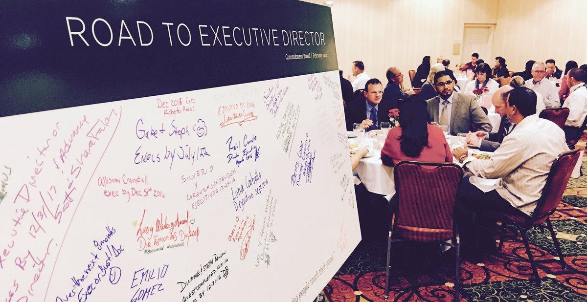 DarrinToGo's tweet photo. Written goals change lives. Amazing Road to Executive Director leaders who don't dabble! Watch them grow! https://t.co/rCNamiuRQm