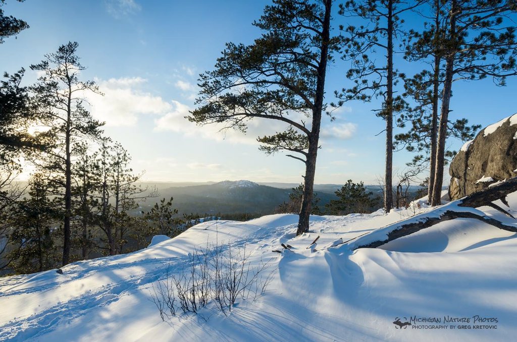 MichiganBests's tweet image. Sugarloaf Mountain