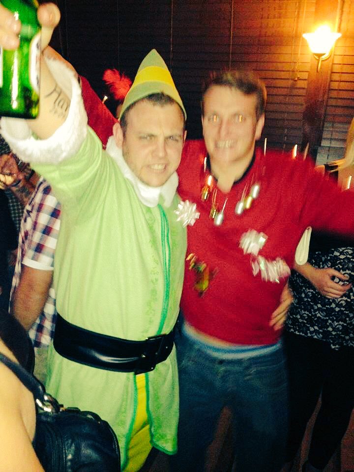 barnehurstfc's tweet photo. #ThrowbackThursday to #2011 Barnehurst infamous Xmas party @no5tom &amp; @rossimac1986 #party #elf #xmasjumper https://t.co/kaInSOZ2YF