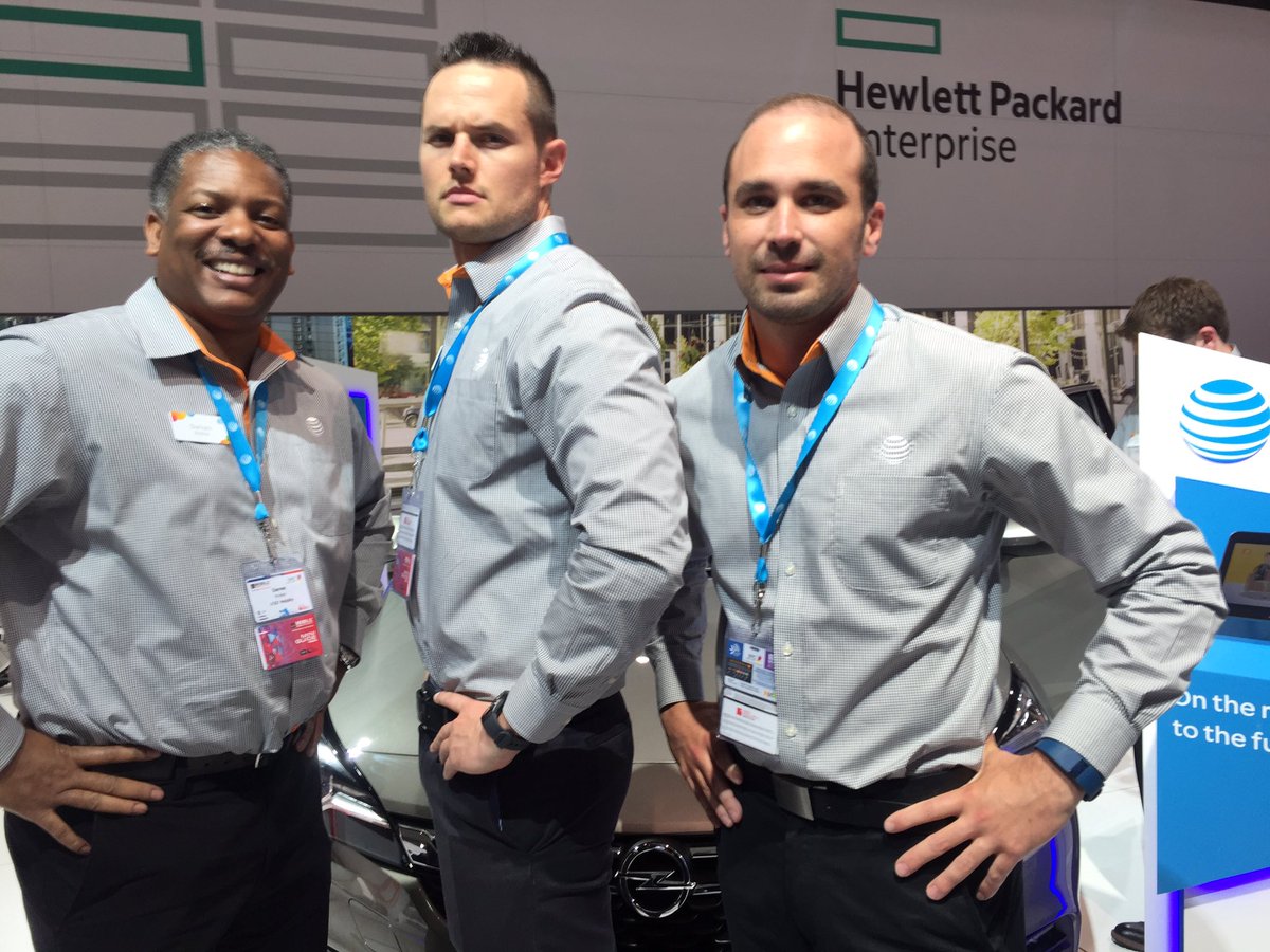 mcollins_22's tweet photo. #carguys @mwc16 #LifeAtATT #attsquad https://t.co/OcKNLTrDXs