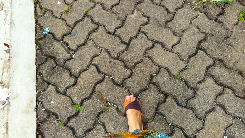 Jamilah_Jasma's tweet photo. Melangkahlh yg jauh ... #untuklebihbaik https://t.co/IaPTewB3yY