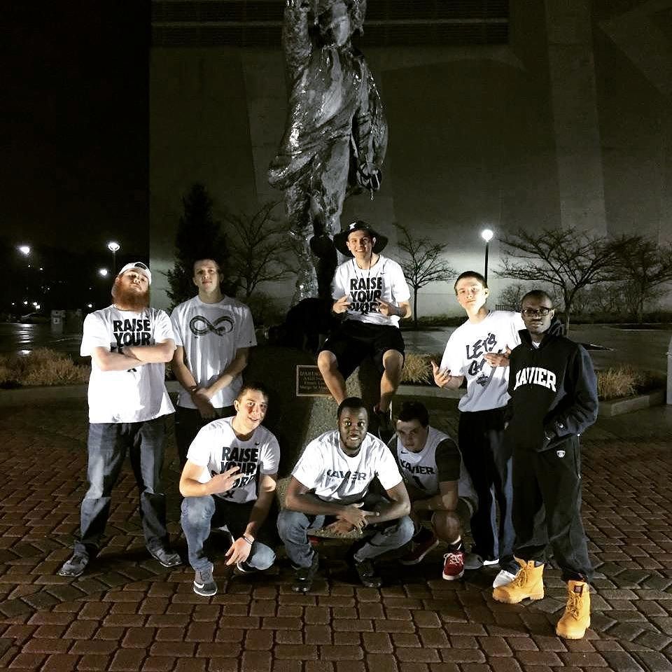 PulseStadium's tweet photo. "Biggest game of the year with the guys #downgoesnova" from insta by b_gibson108 #Xavier #Villanova #CintasCenter #… https://t.co/oby1c9xDxk