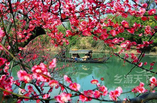 DuLaura2016's tweet photo. Chinese tourist attractions. https://t.co/8tvgccw7pn