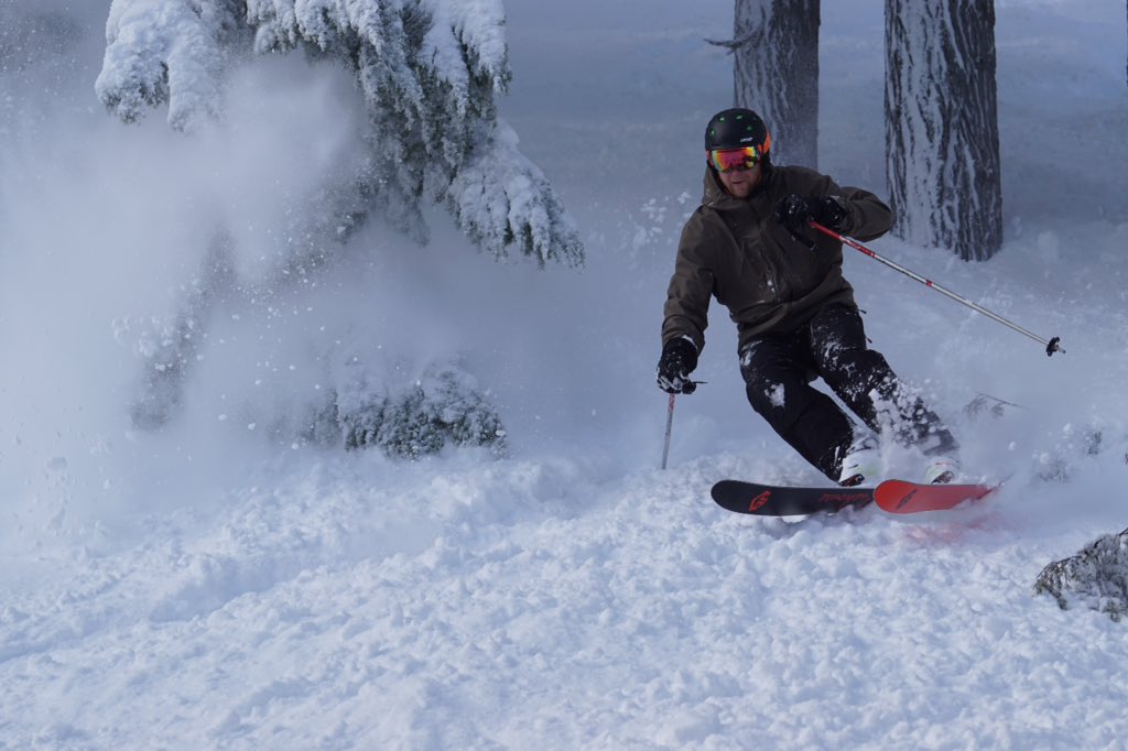@essteekay that was a fantastic day of skiing! Great snow with fun company. <a href="/HelloBC/">Super, Natural British Columbia</a> <a href="/IAmASnowSeeker/">SnowSeekers</a>