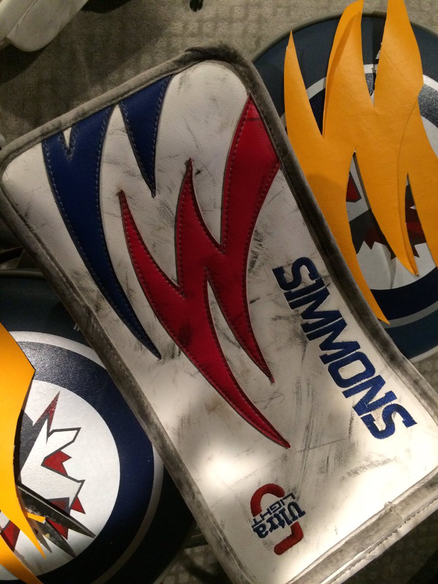 perch35km's tweet photo. The transformation has begun....stencils are cut. My pads will soon match #SimpsonsHockey colours #PadWrap 😎😎 https://t.co/sDeu4IxpxC