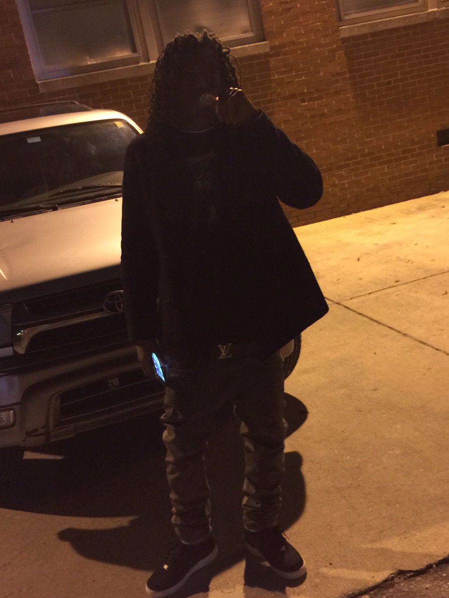 CODwaxx's tweet photo. Shhhhhhh! #PromotingSilence https://t.co/tqzSFBgm2P