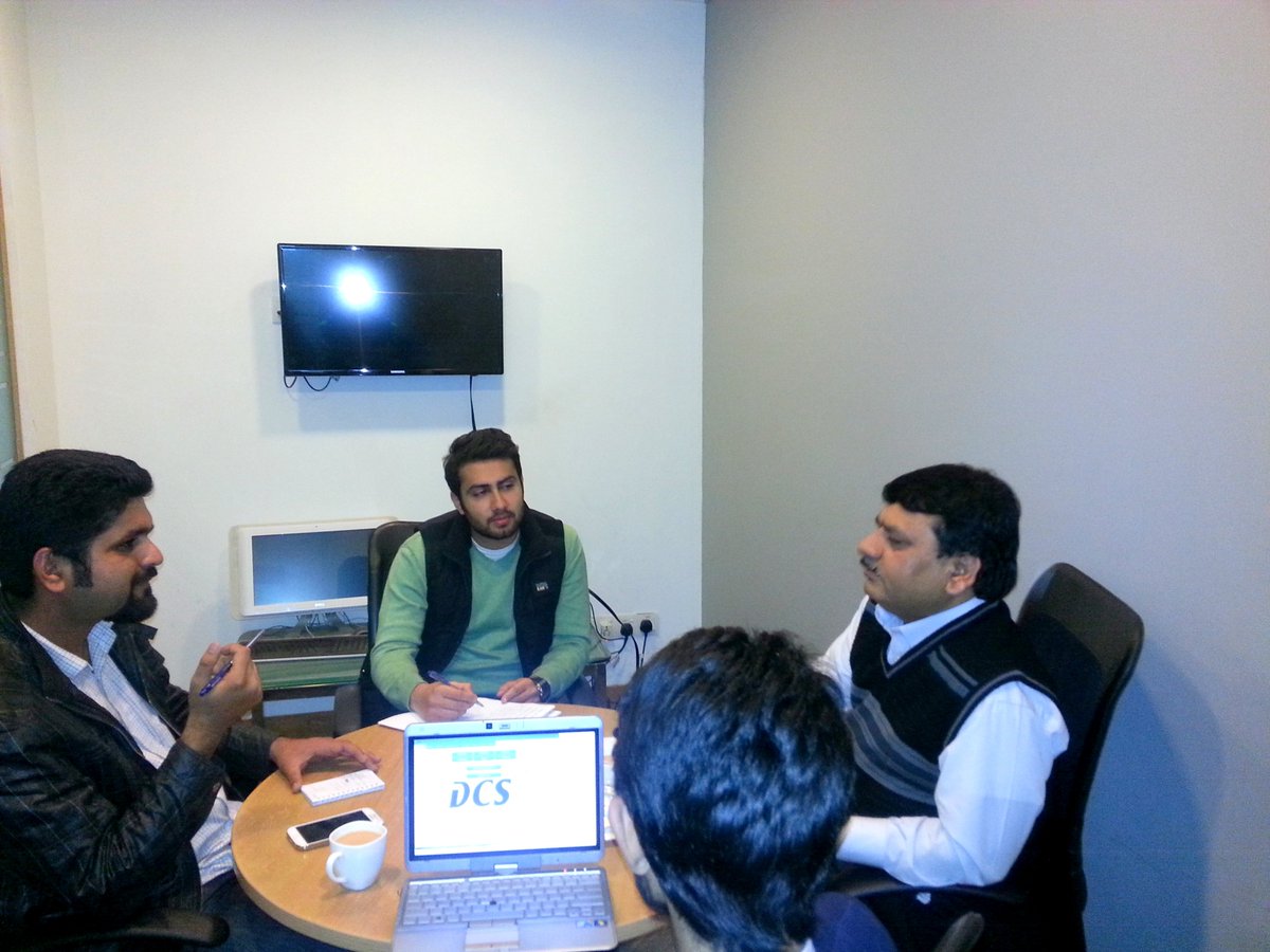 SLSCity's tweet photo. Shafqat Ali CEO of DCS visited @SLSCity to discuss Courier Services role in Smart Cities @smartccouncil @CNNConnect https://t.co/0K1rEbUjJ6