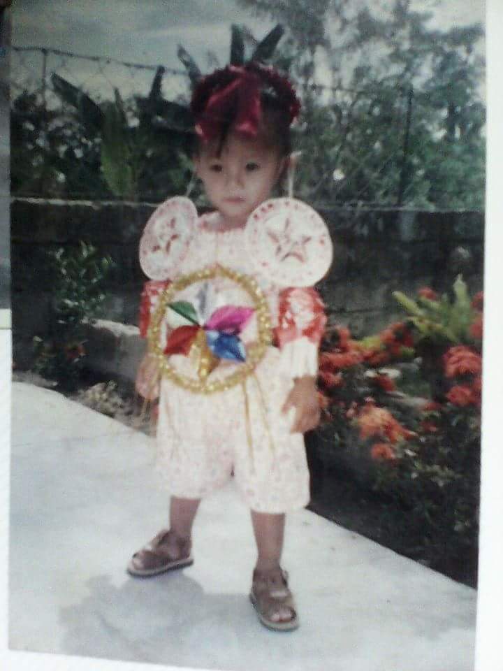 santosrommark's tweet photo. ito sya hahaha ka cute nya dito haha 😊😊😊😊😊😂😂😂 https://t.co/He8amaND95