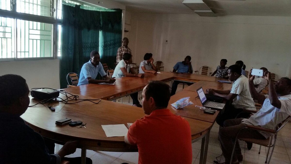 Agrolab's tweet photo. Con la IAEA apoyando a nuestros colegas científicos en Haití https://t.co/eEhfl9spSO