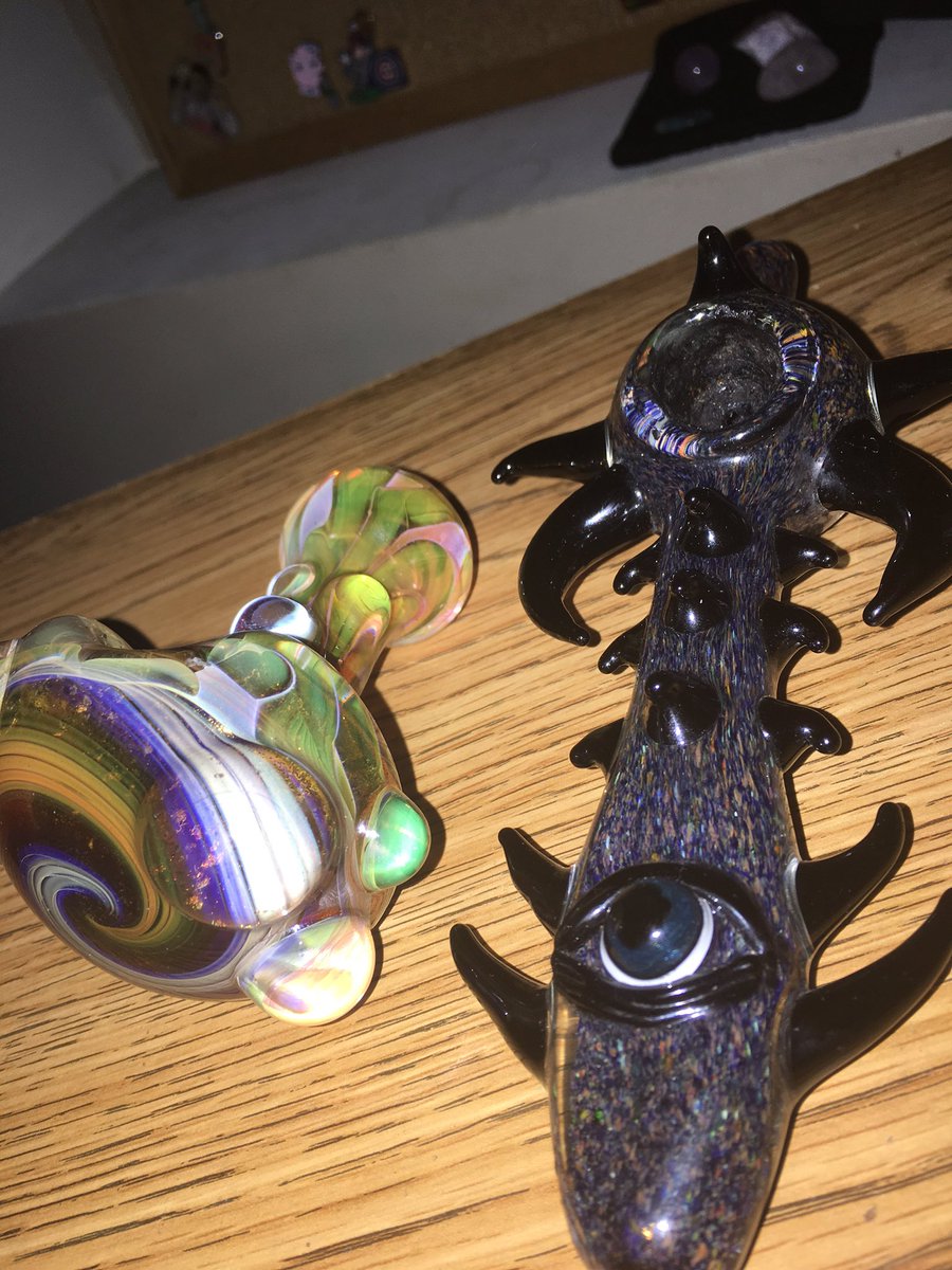 donhyphy's tweet photo. yall wanna see some dirty glass #fumage #fritted #fritz #glassoftwitter https://t.co/VTwZ9J3din