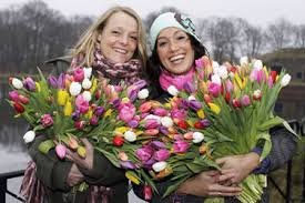 Wist u dat? De Tulp de meest bekende bloem in de wereld is! Het is ook een lentebode en vrolijkmaker #tijdvoortulpen