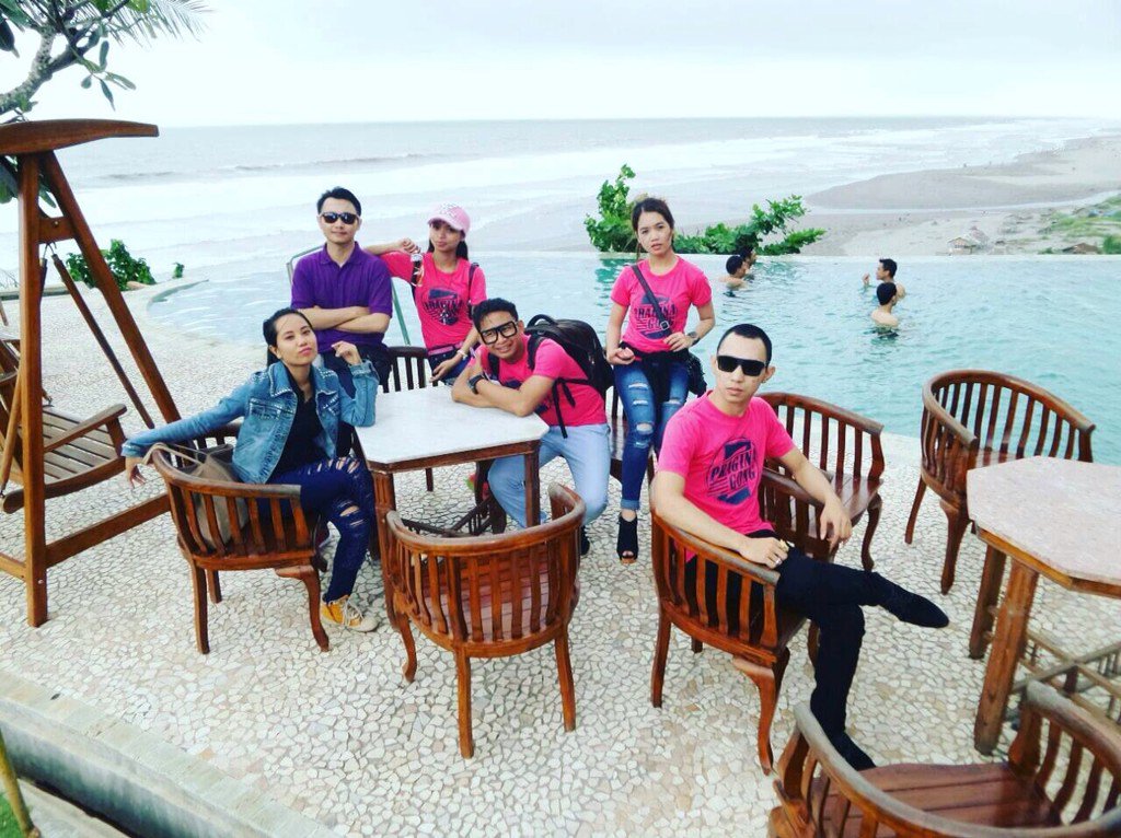 praginagong's tweet photo. view keren di resort parangtritis... https://t.co/Xqe8iv4yPQ
