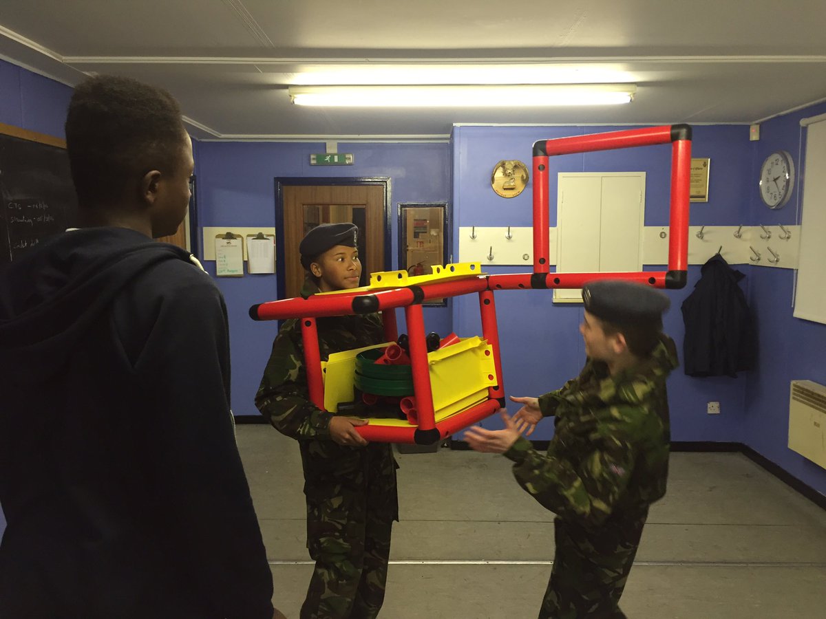 TrentWgSO's tweet photo. @warsopaircadets leadership &amp; teamwork night #boxedin #leadership #teamwork #cdttraining @trentwingatc @OCtrent1 https://t.co/WdSt2VYA07