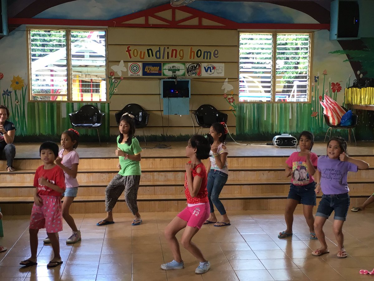 UPDPsychSoc's tweet photo. Performances by the kids!! #ANNIV63 https://t.co/JwSCehsVHn