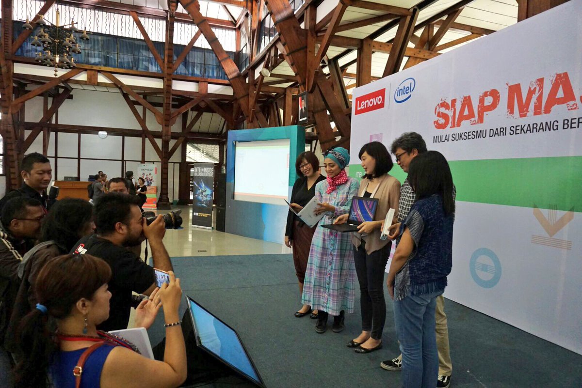 Lenovo Indonesia tweet media