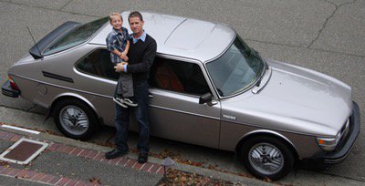 saab95man's tweet photo. "Daddy? Why did you name me Saab Turbo Svenson?"
#madeinasaab #bornofjets #saabconception #backseatboy #turbotot https://t.co/wA03b3s1U8