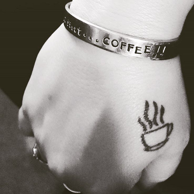 CoffeeBrue's tweet photo. New #Coffee Instagram by @jumpinto.cafe #coffee #time #friends #for #ever #drinks #alot #coffeetattoo #jumpinto.cafe https://t.co/Hy6RhybXnb