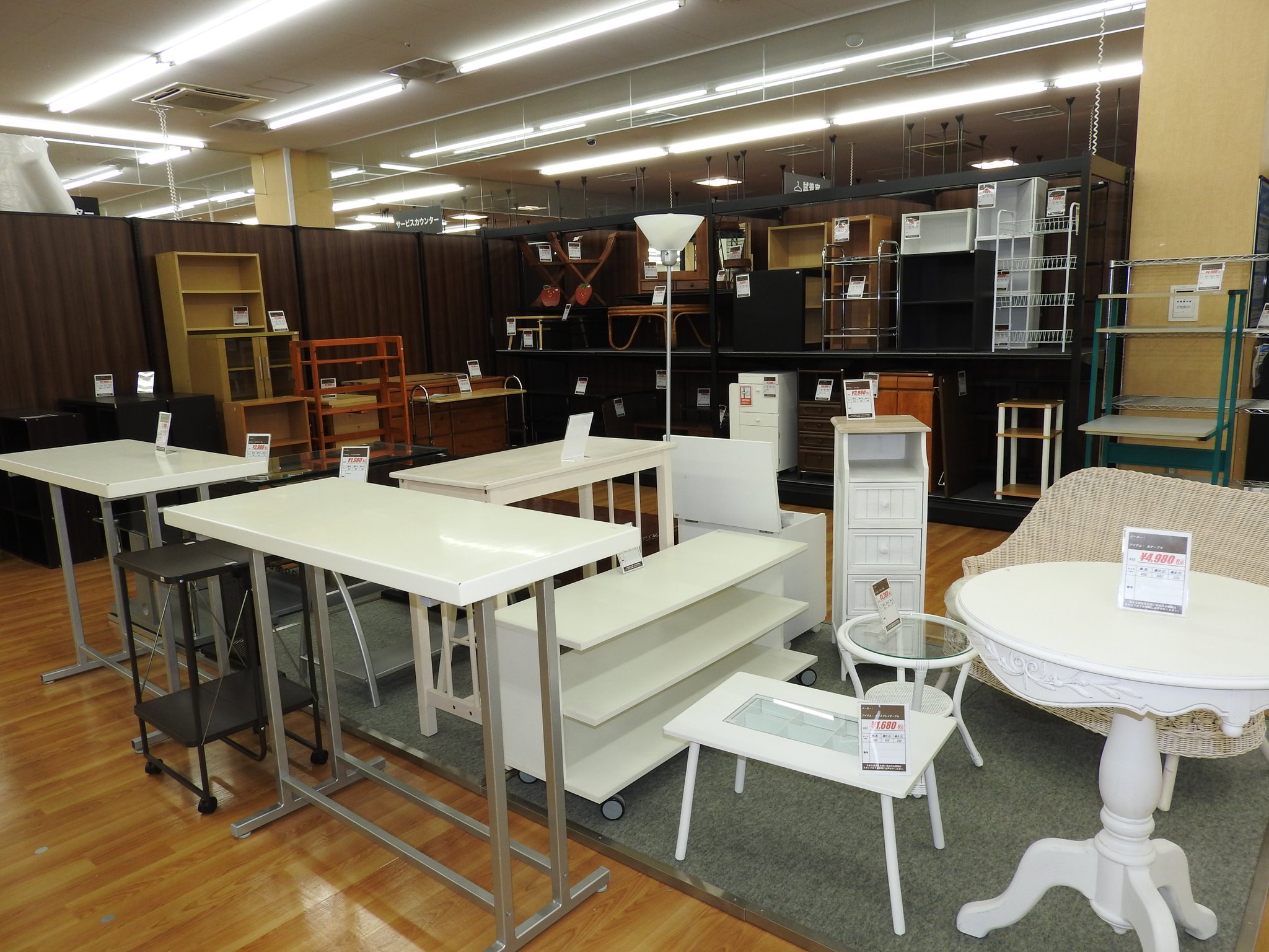 ブックオフ 公式 明日2 26 金 ブックオフスーパーバザー409号川崎港町がリニューアルオープン ユーズド家具の取扱いを開始し今まで以上の品揃えで皆様のご来店をお待ちしています O 店舗情報