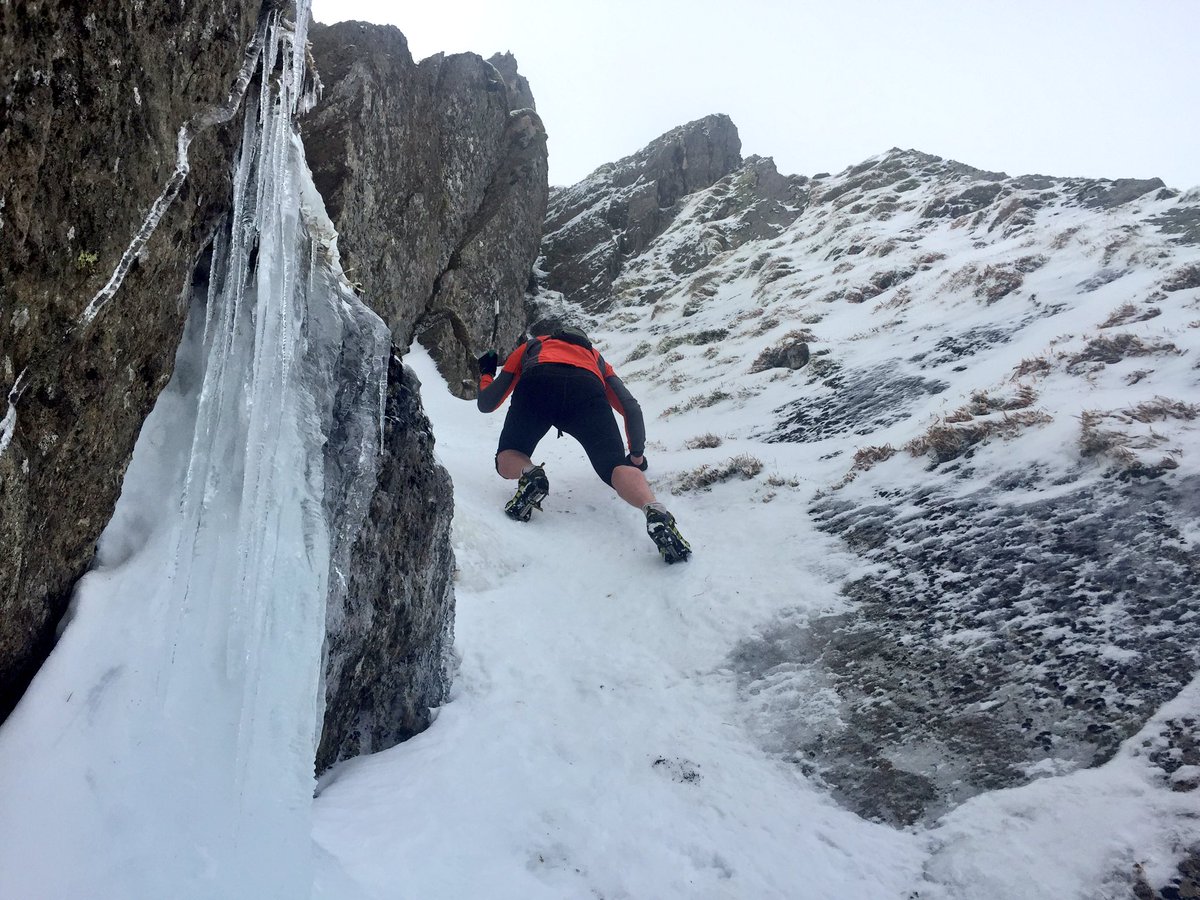 Mountain_Run's tweet photo. Great morning out with @youinfilm on #Helvellyn #RedTarnFace #Scrunble'd a variation of 'V Corner' @TrailRunningMag https://t.co/1iKrDFPLa9