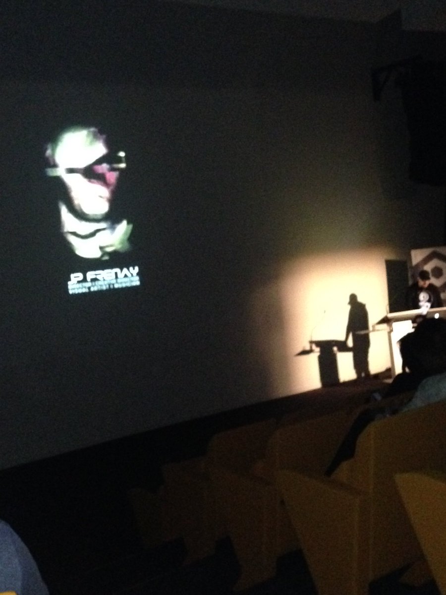 <a href="/WallEntreprises/">WallimageEntreprises</a> présente au #pxfest <a href="/pixelsfestival/">Pixels Festival</a> , speach of <a href="/frenayjp/">Jean-Paul Frenay</a>