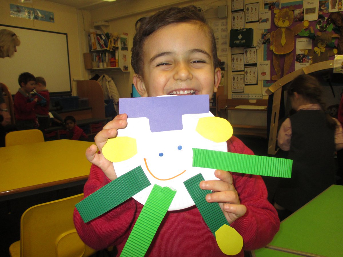 Highclare_Wdfld's tweet photo. Lots of lovely Humpty Dumpty work in Pre-School 2 @Highclare_Wdfld https://t.co/4GExQIaulR