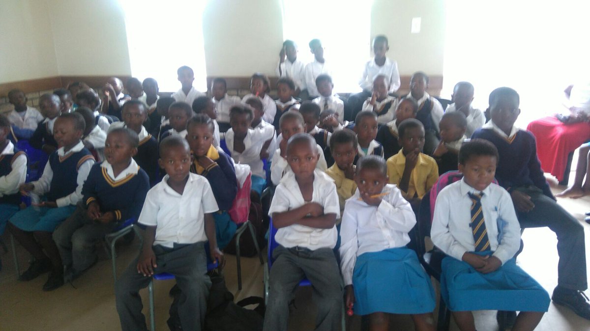 DLRRD_za's tweet photo. Today some of the learners of the Nqantotsi Primary School in Mt Free received uniforms, food parcels and stationary https://t.co/rnYHjHKKZF