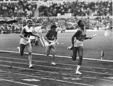 JShorette's tweet photo. Never underestimate the power of dreams and the influence of the human spirit. #tbt #wilmarudolph #girlpower https://t.co/blX5aHTnel