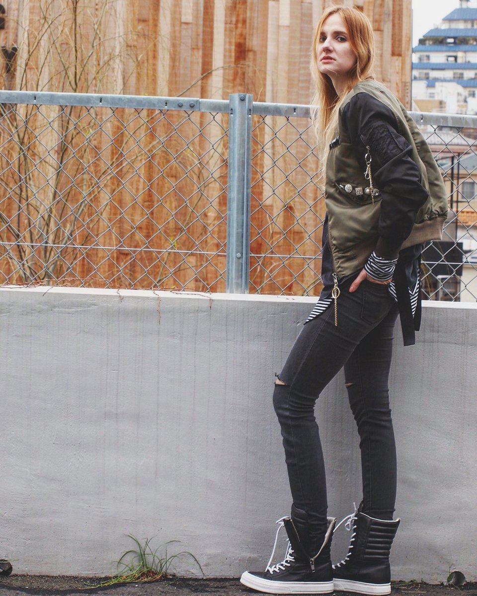 uenbrman's tweet image. 4月に自分の新ブランド、2回目のPOP UP STOREを開催致します。少しずつこっちでも更新しますね^^
是非遊びに来て下さい♡
@sevensins_7 #collectionⅡ