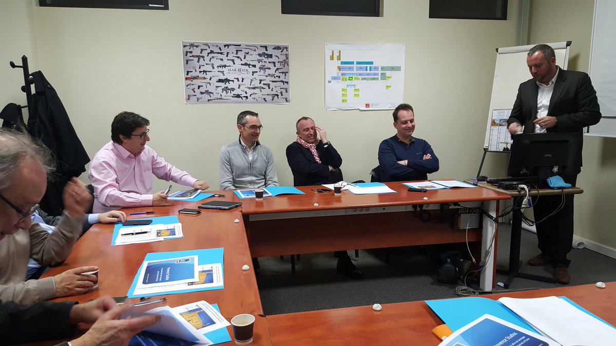 Il faut jouer collectif sur la filière cinéma 
On peut mixer vidéo et cinéma 
Cinema une économie à construire <a href="/omch/">Tommy Naumovski</a>