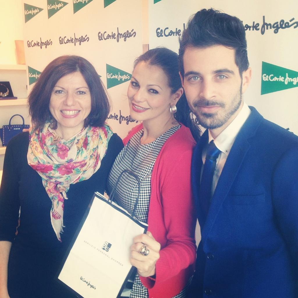 RaquelToste's tweet photo. Descubrimiento! Borja Romero el personal shopper del Corte Inglés.Un asesor diferente.A las 11:00 #tvc @TaniaVidalG https://t.co/AeoGSkJy8C