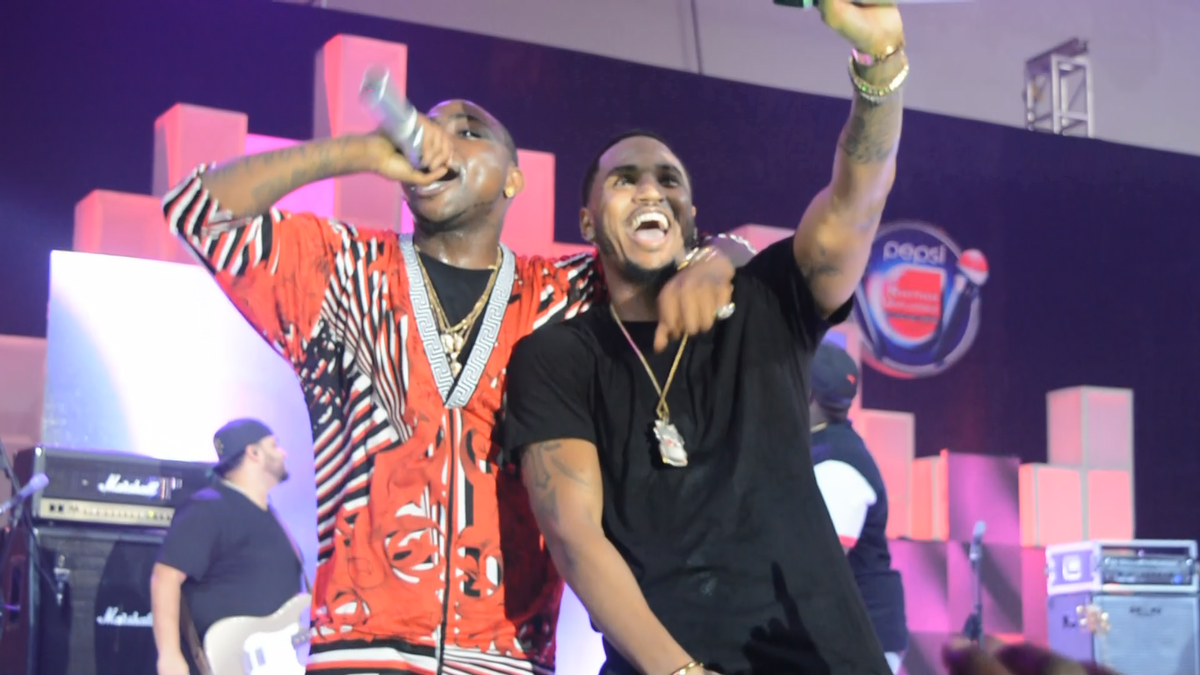 Quickteller's tweet photo. #ThrowbackThursday @iam_Davido and @TreySongz on stage at #RhythmUnplugged2015. #MoreTime https://t.co/fVims1sfYT