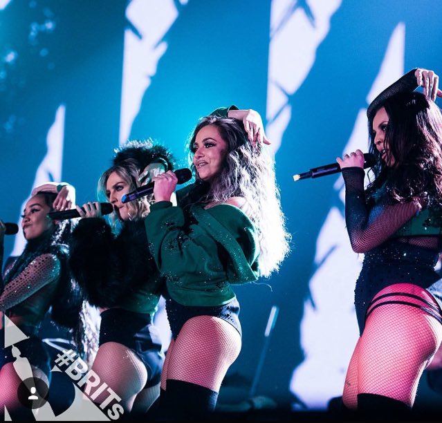 D_Dobrevic's tweet photo. SÓ LEVEI TIRO #BRITs2016 https://t.co/eM89lTlzgB