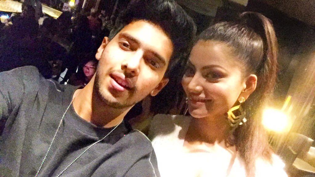 ArmaanMalik22's tweet photo. Happy b'day to my #AmbraDiQueen @URautelaForever !! Lots of love to you beautiful 😘🌹 https://t.co/YCEUSPz9th