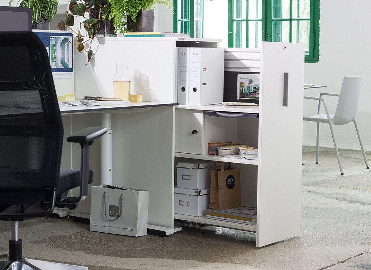 Der float_fx Auszugschrank ist vielseitig. Erfahre mehr über das Multitalent #Wiesner-Hager bit.ly/1SWhTgr