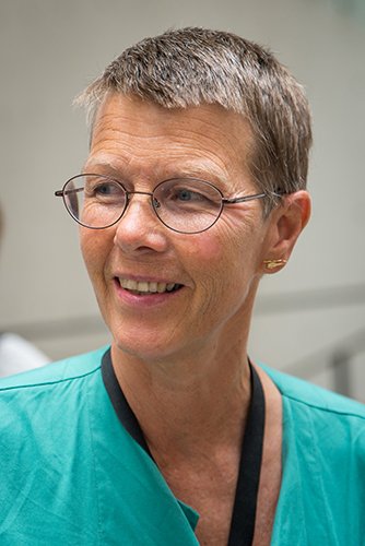 legeforeningen's tweet photo. Følelsen av å redde en intensivpasient tilbake til et liv verdt å leve er ubeskrivelig.
https://t.co/2VDKwYWGvY https://t.co/0f17PffXJM