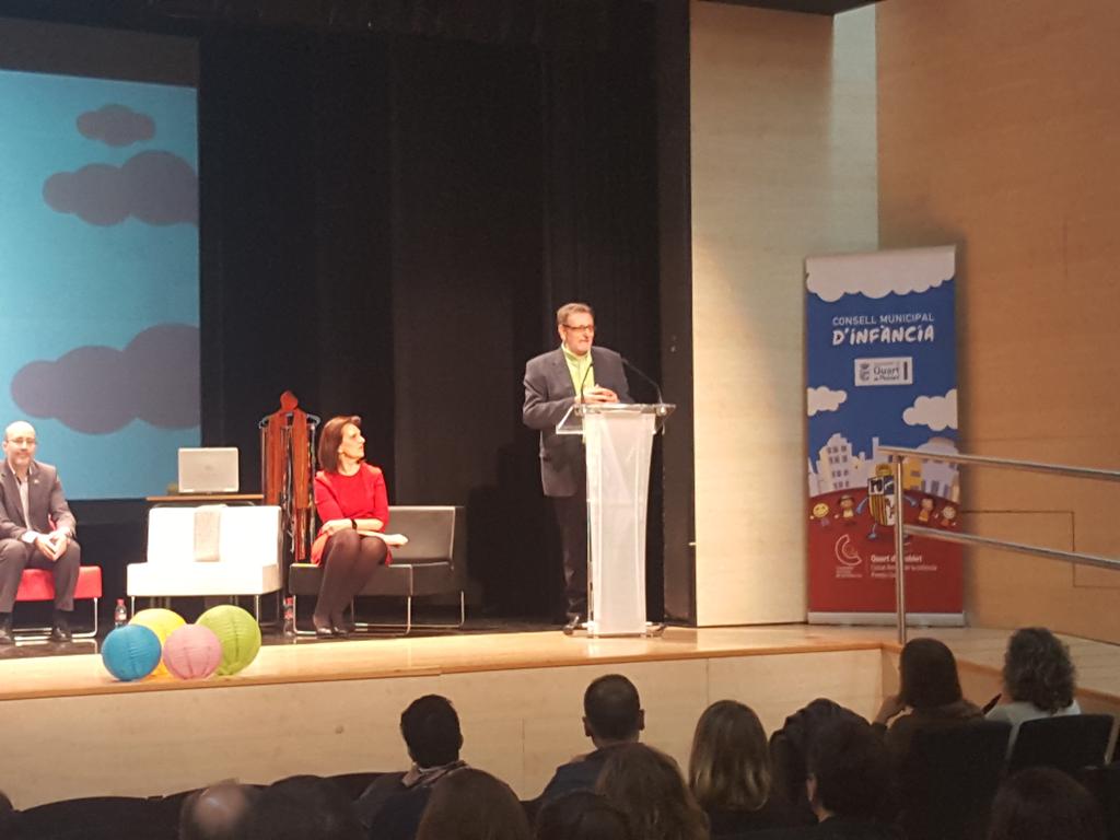 QuartJove's tweet photo. En la trobada #CAItrobadaCV parlen els alcaldes/Dessa #QuartdePoblet, de #Alzira, #Torrent i la @fvmpendirecto https://t.co/K26UaXMMDb