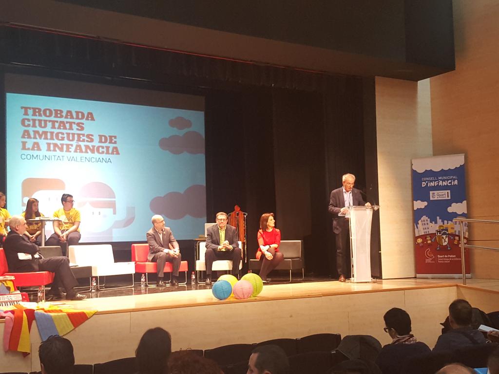 QuartJove's tweet photo. En la trobada #CAItrobadaCV parlen els alcaldes/Dessa #QuartdePoblet, de #Alzira, #Torrent i la @fvmpendirecto https://t.co/K26UaXMMDb