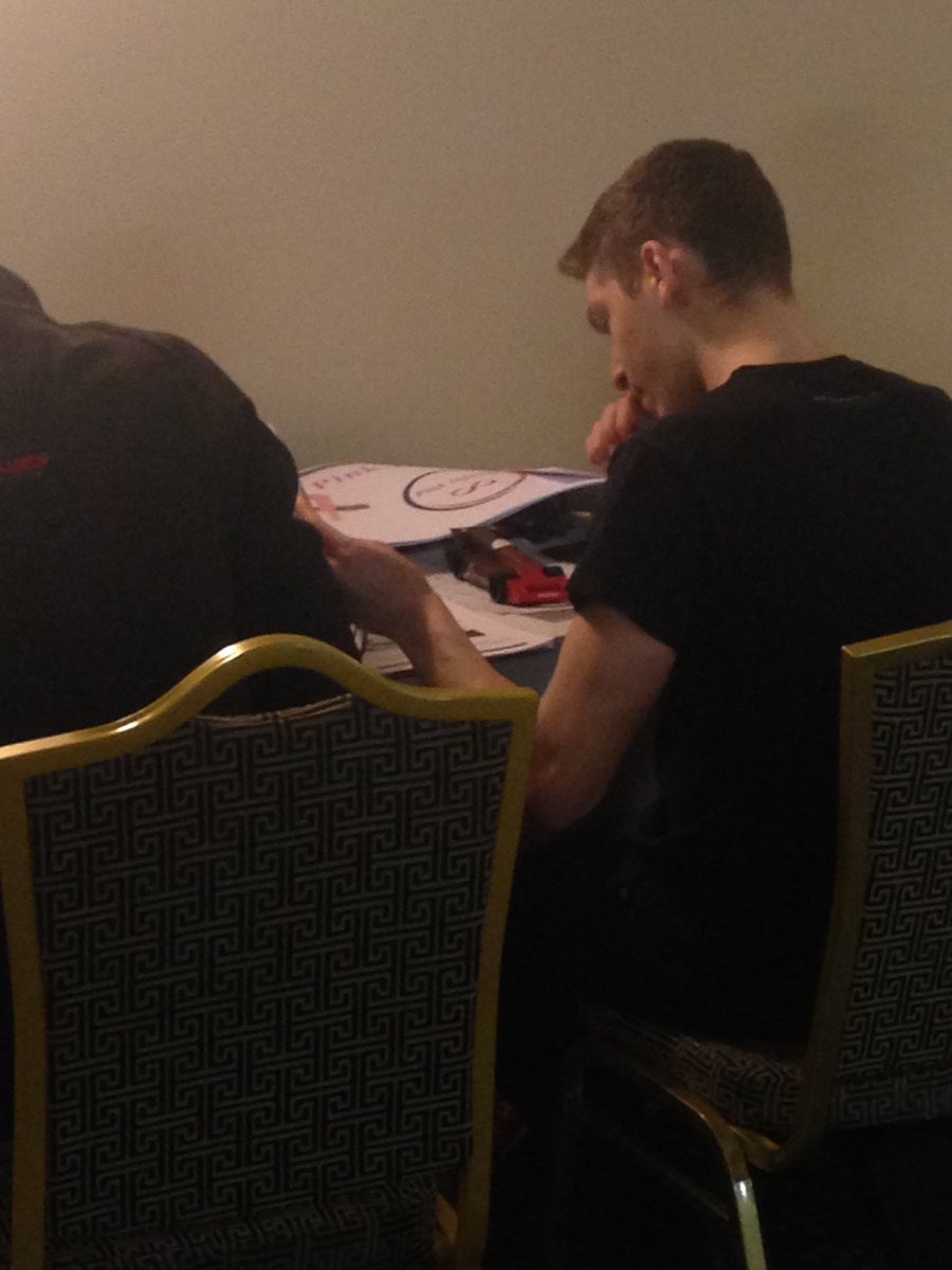 PinkInfinities's tweet image. And we're off 🏁 #f1inschools 
@F1inSchoolsIRL