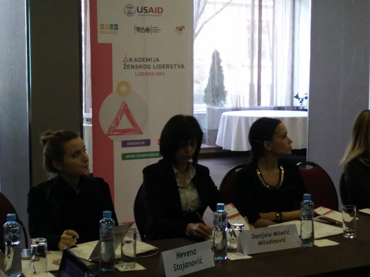 liderke's tweet photo. Poslanica NSRS @Nency100MENewIC učestvuje na seminaru #liderke https://t.co/NMrO6BjA3S