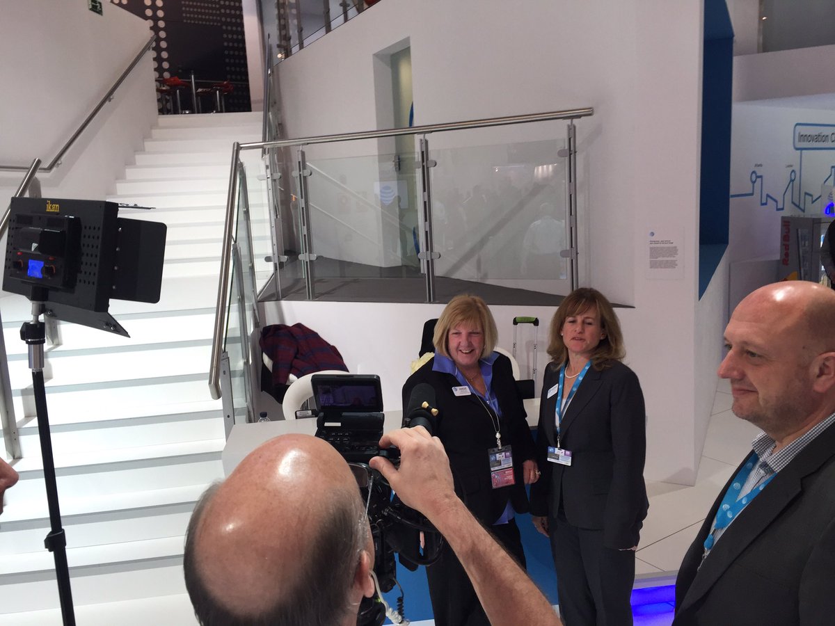 mcollins_22's tweet photo. #mwc16 @att #GSMAInnovationCity #attsquad #lifeatatt #welcomedesk https://t.co/1I5opgLHYd