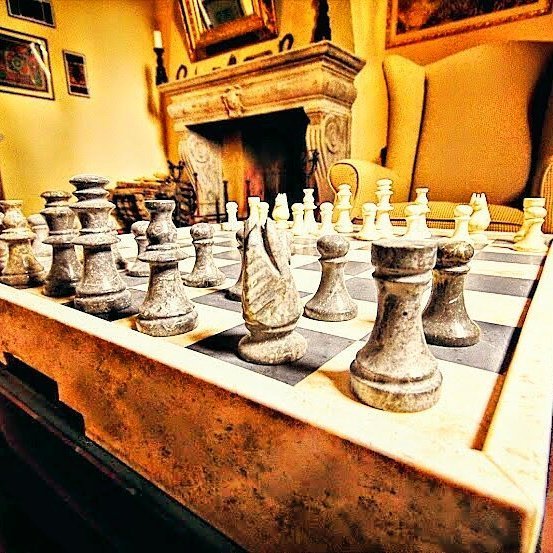 WeTuscany's tweet photo. It's all in the details #details #detail #leisuretime #charme #holidayhome #holiday #Tuscany #siena #camino #firepl… https://t.co/mQMH5eKv86