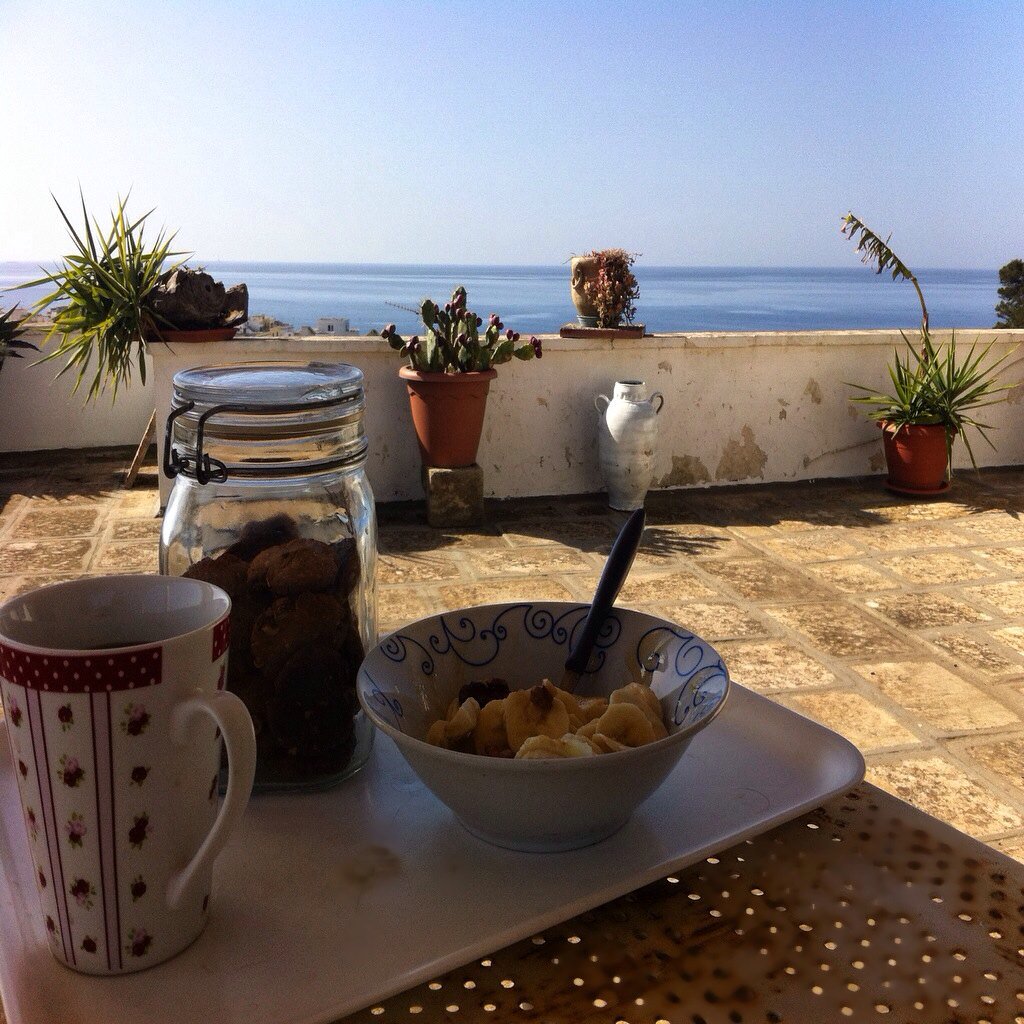 MISS_GIACCARI's tweet photo. 25 febbraio. Colazione ad un bar del Centro, Milano.😳😍
#solosalento #salento #gallipoli #lecce #angolodifrancesca https://t.co/q8qPdhklt3