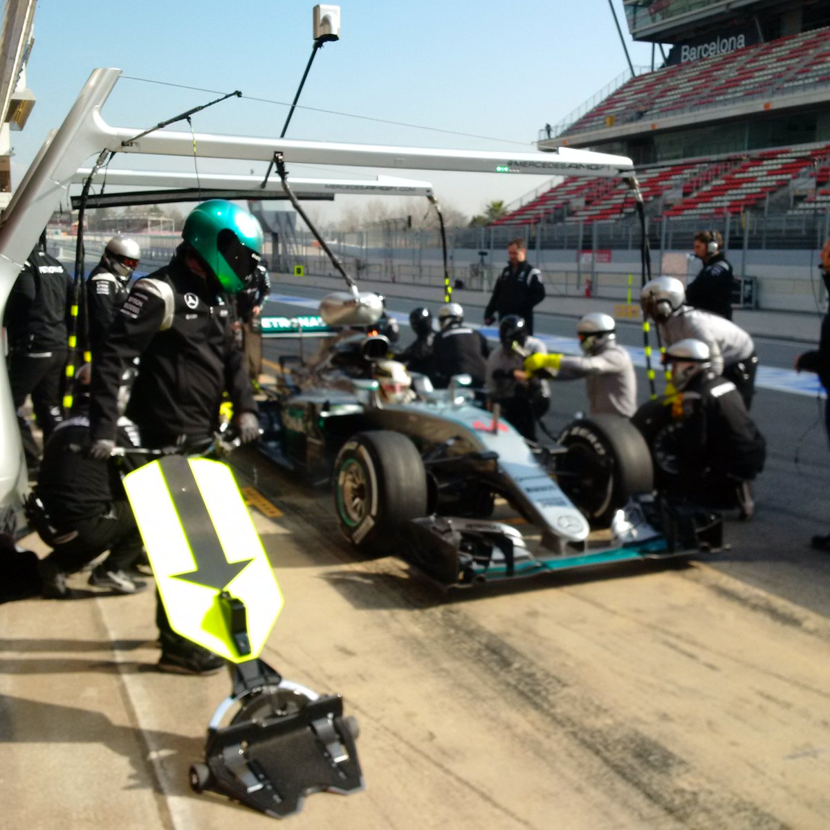 Tras un pit-stop, ...