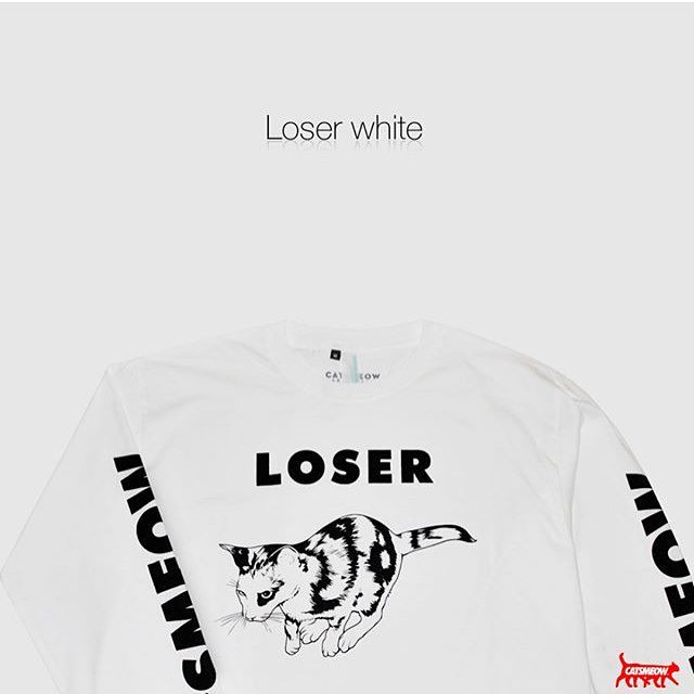 loser ls white kaos lengan panjang dr Catsmeow tersedia di MDFKstore.
order text 0818‑0600‑8668, line: mdfkstore