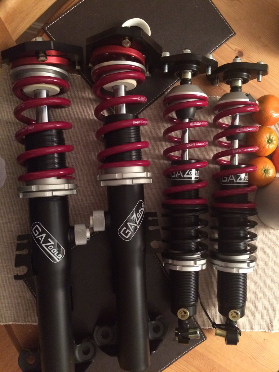 thechrisblakey's tweet photo. Ready for install! Beautiful bits of kit. @GazShocks @EibachSpringsUK @BMWRacedays #bmw #compactcup https://t.co/EqONKQ5dcY