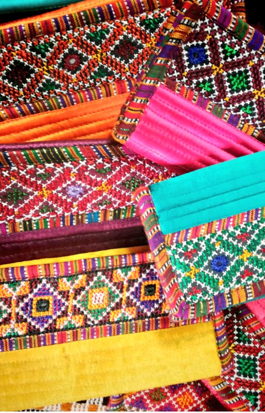 SagarDBarot1's tweet photo. Contact us to get exclusive Handicrafts items...+91-9723891855
sagarbarot24@gmail.com https://t.co/IXsw0qJhBb