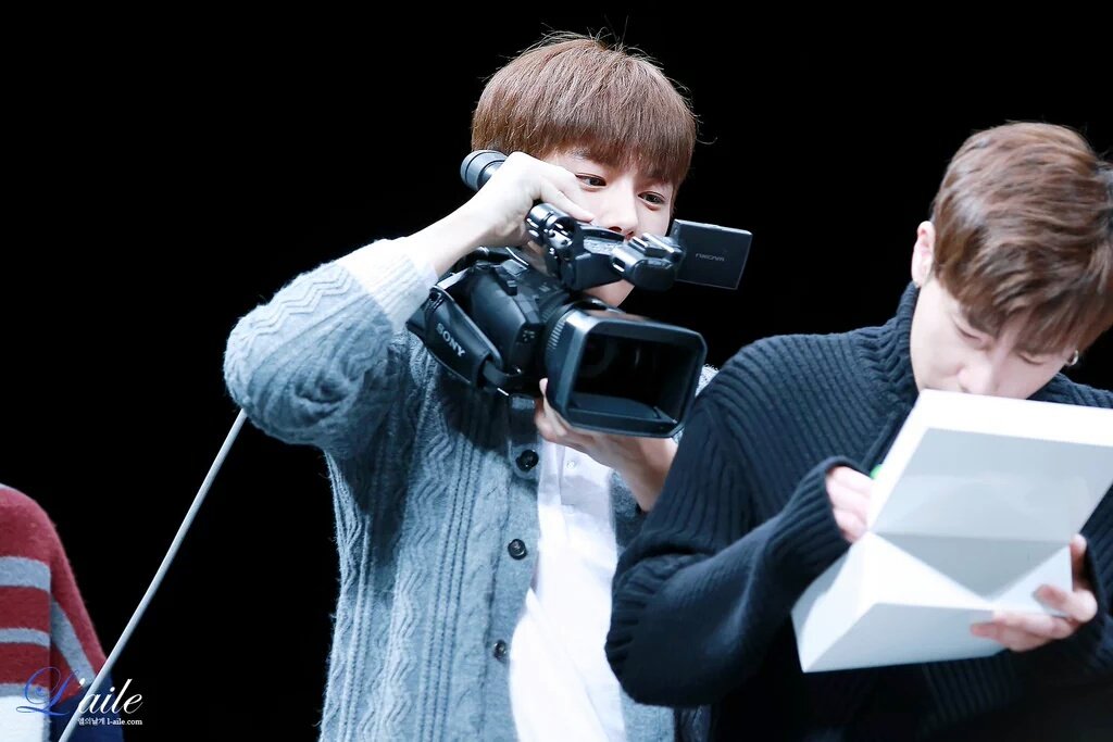 MyungSooBIASED's tweet photo. [HQ] 160205 "For You" Valentine Party in Tokyo - #인피니트 #INFINITE Myungsoo
©L_aile_com https://t.co/gJFsE9M4Ah