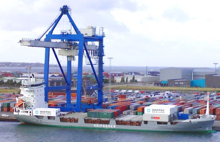 HeavyLiftPFI's tweet photo. Tally Tech launches container weighing solution #tallytech #shipping - https://t.co/CkXeEgdFUe https://t.co/abJdWOX2Ip