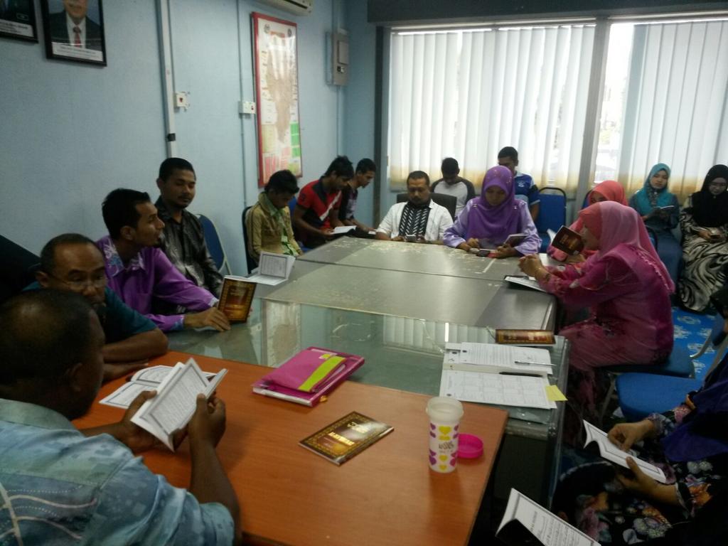 aadktanahmerah's tweet image. Majlis bacaan Yaasin &amp;amp; Solat Hajat sempena #HADAK 2016.@AADKMalaysia @aadkkelantan @KPAADK @SKUAD1Malaysia